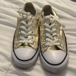Women’s size 9 Metallic Gold Converse worn maybe five times total.